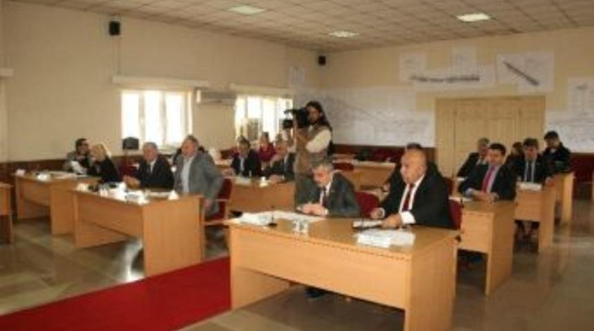 İnsan Hakları Kurulu &Uuml;yeleri Belirlendi