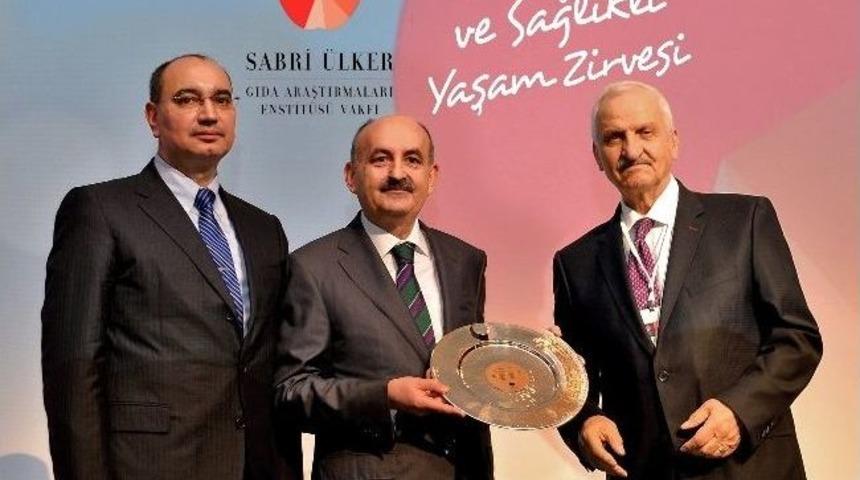 D&uuml;nyaca &Uuml;nl&uuml; Bilim İnsanları İstanbul&rsquo;da Buluştu