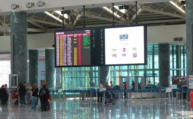 Tav Bilişim. Adnan Menderes İ&ccedil; Hatarda Teknolojiyi U&ccedil;urdu 2