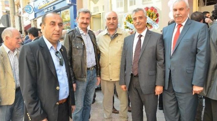 Akhisar'da K&uuml;lt&uuml;r Ve Sanat Şenliği Başladı