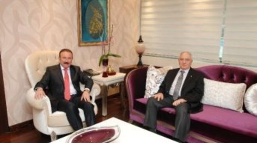 Milletvekili G&ouml;n&uuml;l&rsquo;den Başkan Doğan&rsquo;a Ziyaret