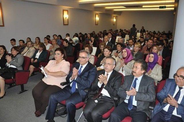 Gen&ccedil;lere Ve Kadınlara Girişimcilik Dersi 1