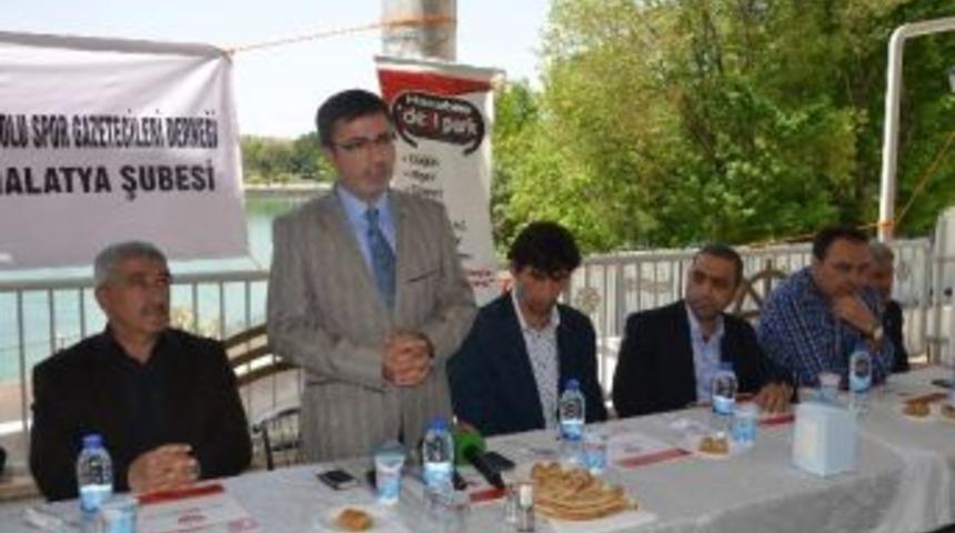 Asgd'den Birlik Ve Beraberlik Yemeği