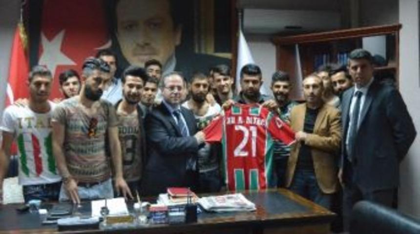 1968 Diyarbakırspor'dan Ak Parti&rsquo;ye Ziyaret