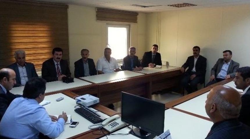 Vedaş Yetkilileri Muhtarlarla Bir Araya Geldi