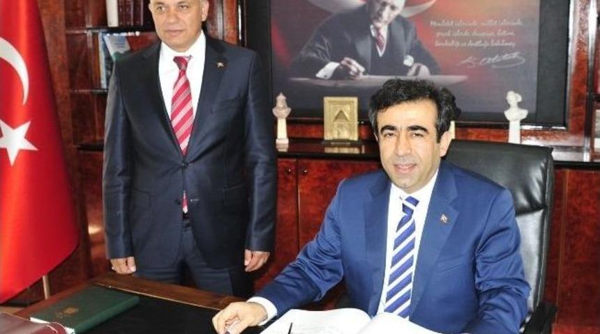 Mersin Valisi G&uuml;zeloğlu&rsquo;ndan, Başkan &Ccedil;alışkan&rsquo;a Ziyaret