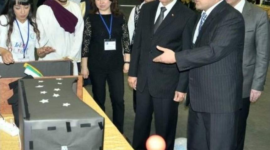 Esog&uuml;'de "bilim Şenliği" D&uuml;zenlendi