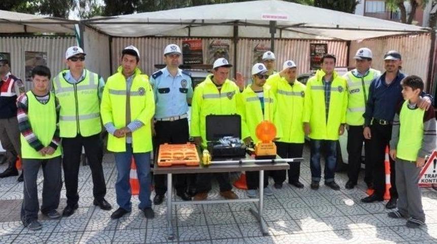 &Ouml;demiş'te Karayolu Trafik G&uuml;venliği Haftası Kutlandı