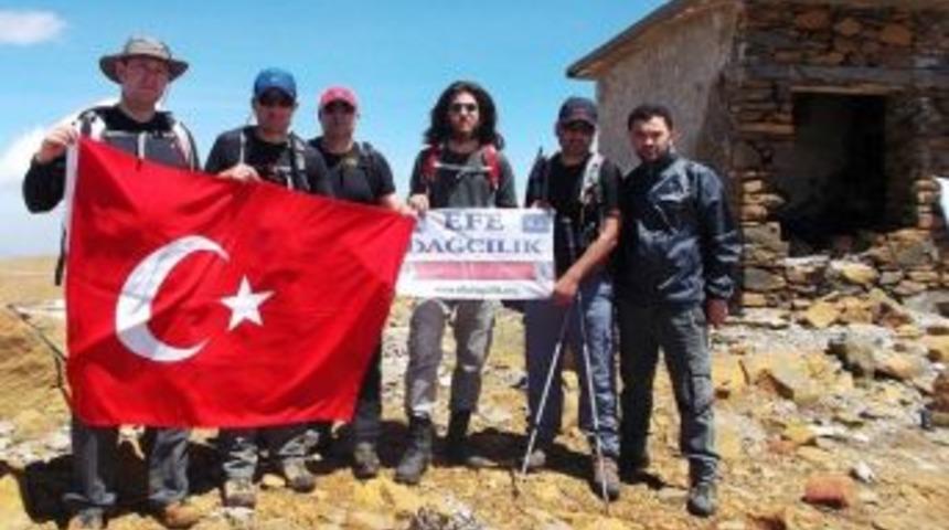 Efe Dağcılar Sandras&rsquo;a Tırmandı