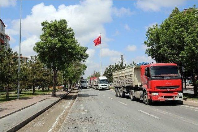 Atatürk Bulvarı'na Raylı Sistem Molası