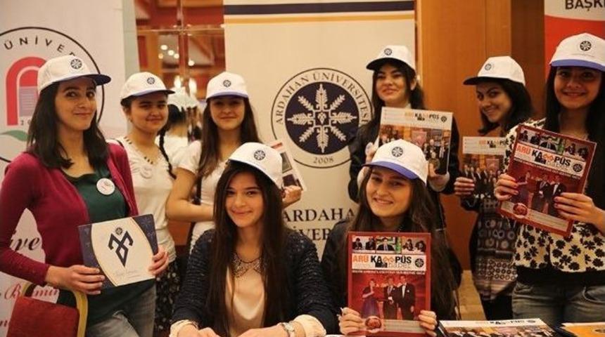 &ldquo;1. K&uuml;nib Tanıtım G&uuml;nleri&rdquo;ne &Ouml;ğrencilerden Yoğun İlgi