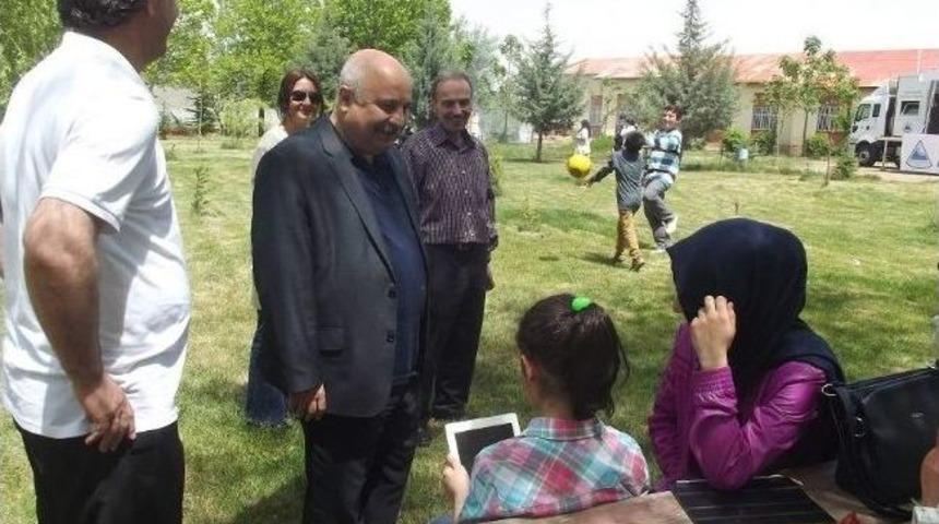 Akademik Ve İdari Personel Piknikte Bir Araya Geldi