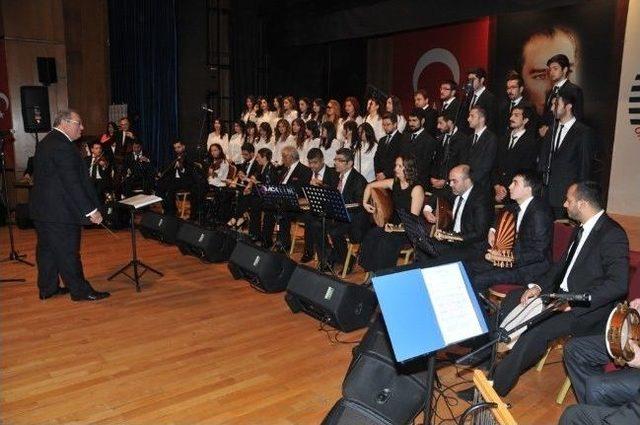 Om&uuml;&rsquo;de Bahar Ve Yıl Sonu Konseri 1