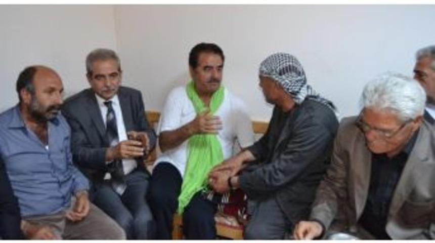 Tatlıses,yegeninin Cenazesine Katıldı