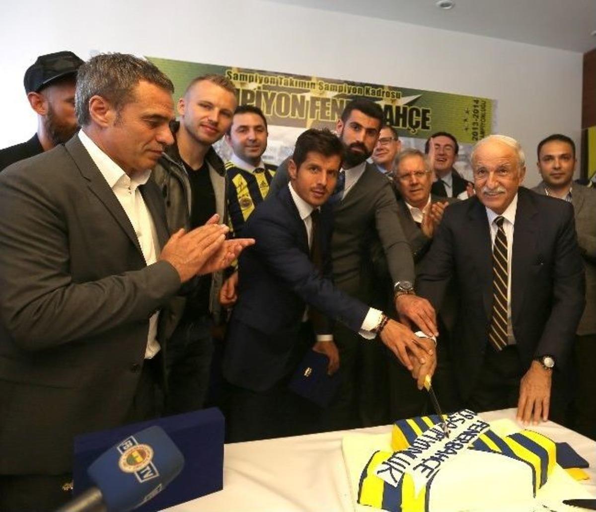 Fenerbah&ccedil;e'nin Şampiyonluğu Fiba Holding'de Kutlandı