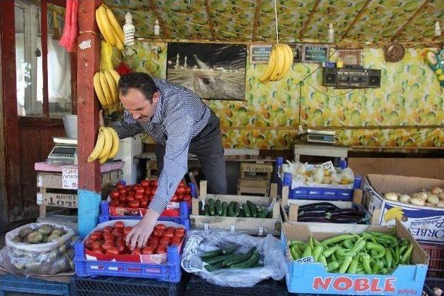 (özel Haber) Manavın Borç Yüzsüzleri