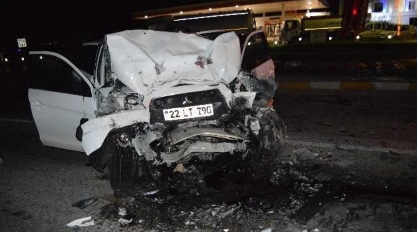 Edirne'de Kaza: 1 &Ouml;l&uuml;, 1 Yaralı