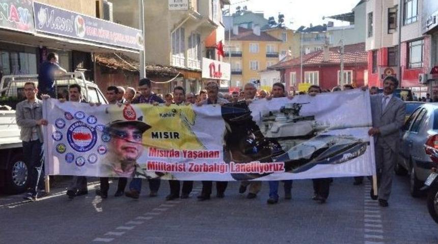 Mısır'daki İdam Kararları, Demirci'de Protesto Edildi