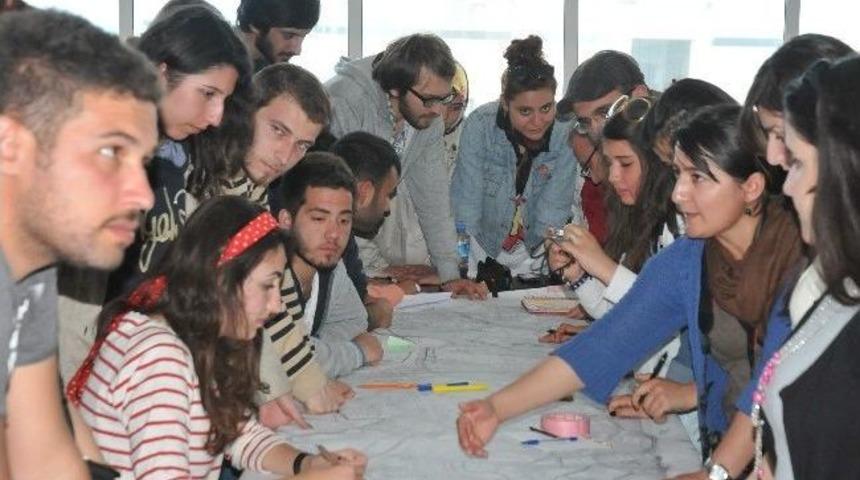 Bartın &Uuml;niversitesi &Ouml;ğrencileri Ak&ccedil;akoca'da