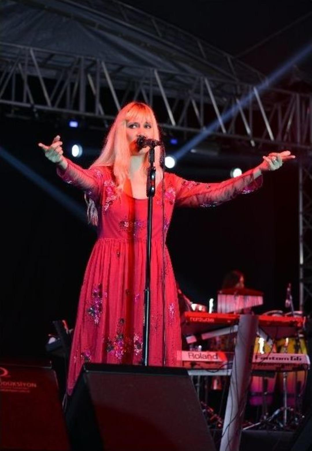 G&ouml;k&ccedil;e Coşturdu