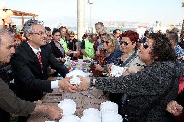 Karşıyaka’da Can Dostlara “su Kabı” Seferberliği