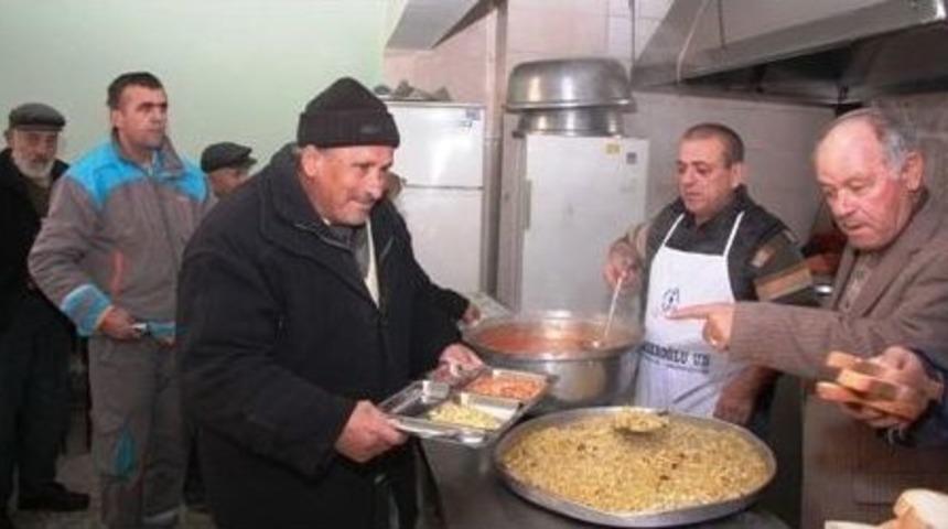 Engellilere Sıcak Yemek Servisi Başladı