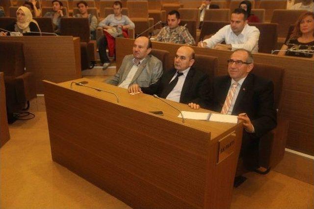 Kocaeli Büyükşehir Belediyesi’nden Divan Edebiyatı Semineri