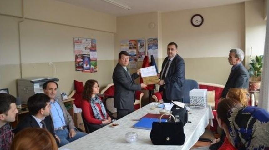 Osmangazi İlkokulu Beyaz Bayrak Almaya Hak Kazandı