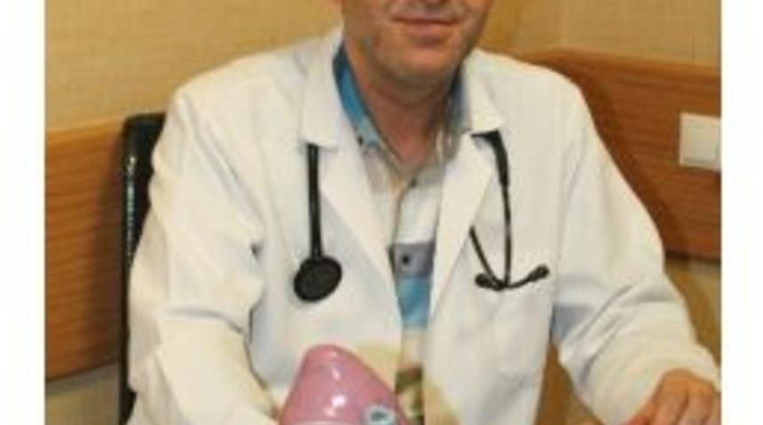 Astım Hastalarına '&ccedil;i&ccedil;ek, Y&uuml;n Yorgandan Uzak Durun' Uyarısı