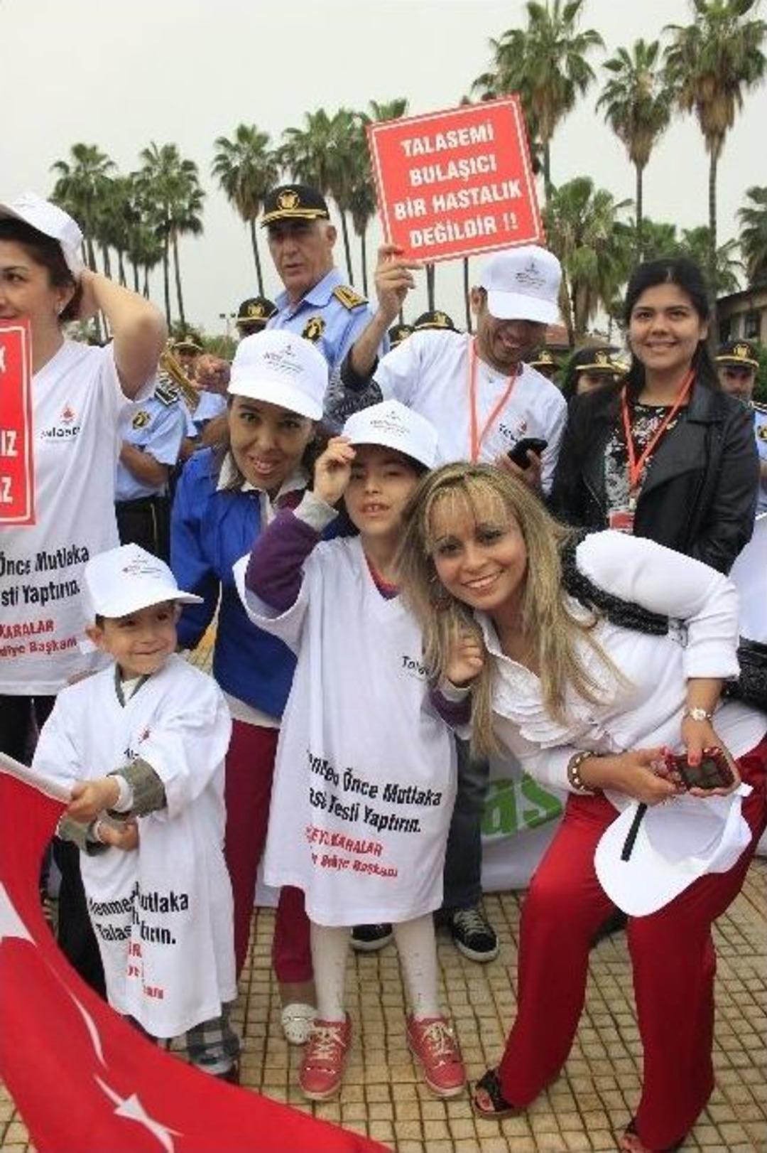 Talasemi G&uuml;n&uuml;'n&uuml; G&ouml;bek Atarak Kutladılar
