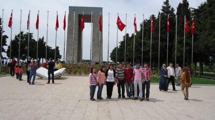 90 &Ouml;ğrenciye &Ccedil;anakkale Gezisi