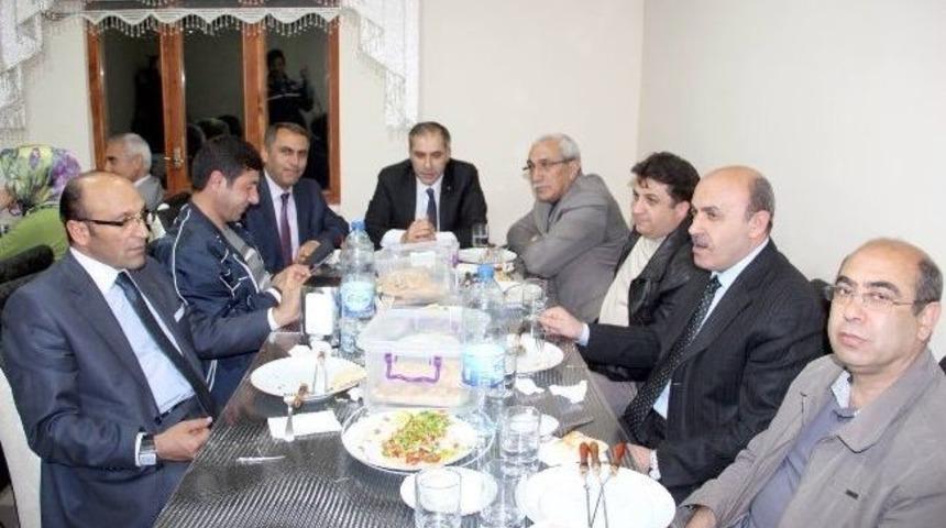 Yeni Y&ouml;netimden Eski Y&ouml;netime Yemekli Uğurlama