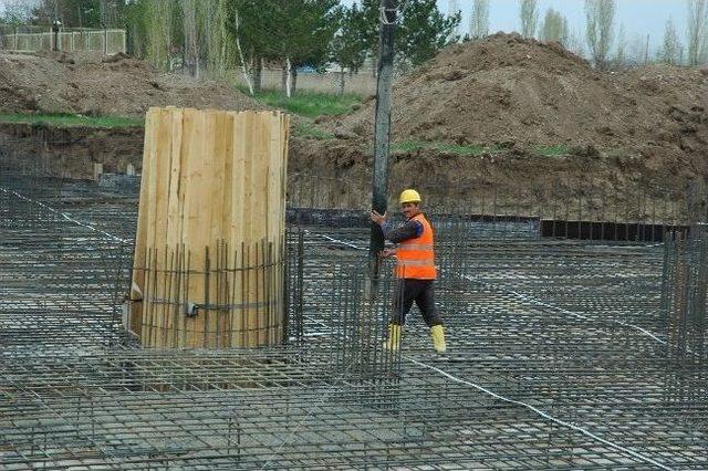 Dünyada 7 Milyar İnsanın 925 Milyonu Aç, 500 Milyonu Da Obez 3