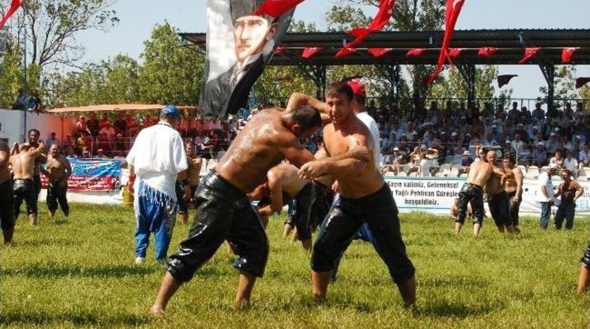 &Ccedil;ardak Yağlı G&uuml;reşleri 26 Ağustosta Yapılacak