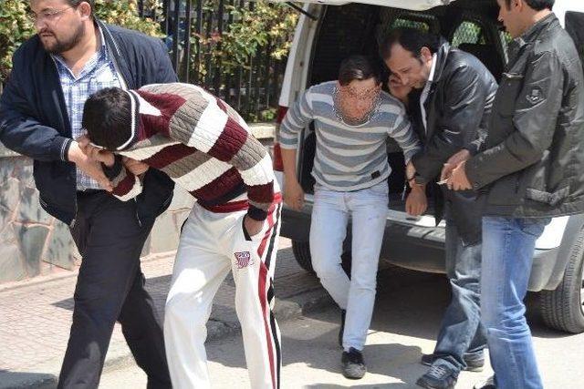 M&uuml;lteci Zannettiler, Lunapark&ccedil;ılar &Ccedil;ıktı 1