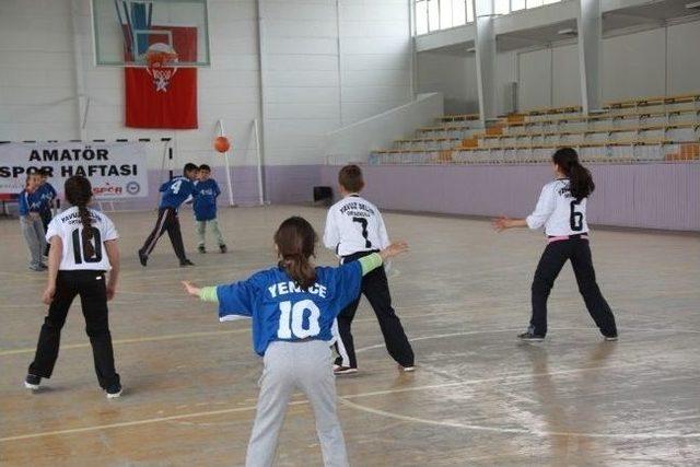 Çubuk’ta Geleneksel Çocuk Oyunları Turnuvası Başladı