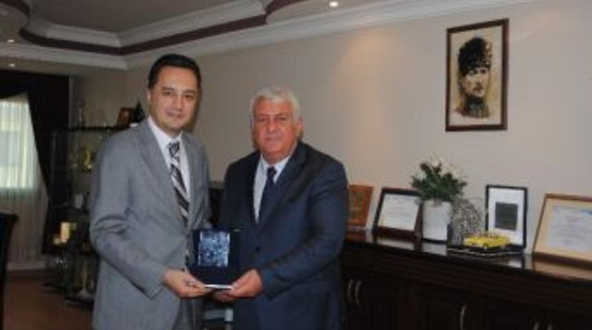 İzmir Defterdarının İesob&rsquo;ye Veda Ziyareti