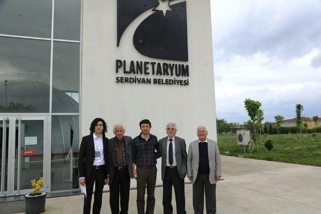 Serdivan Planetaryum Uzman Gökbilimcileri Ağırladı