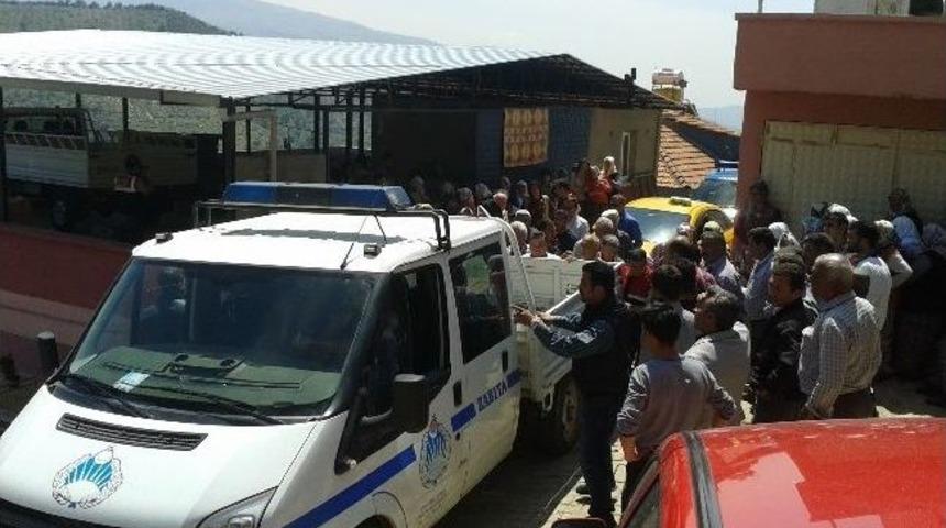 Facebook&rsquo;a Mesaj Yazıp İntihar Etti