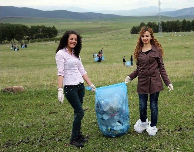 Rektör Prof. Dr. Korkmaz, “yaşadığımız Yeri Hak Etmeliyiz”