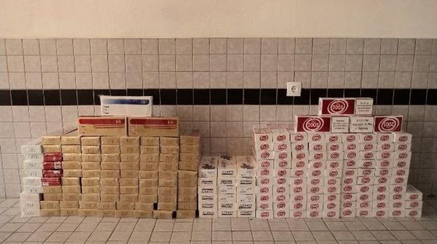 Buharkent&rsquo;te Valizden 2100 Paket Ka&ccedil;ak Sigara &Ccedil;ıktı