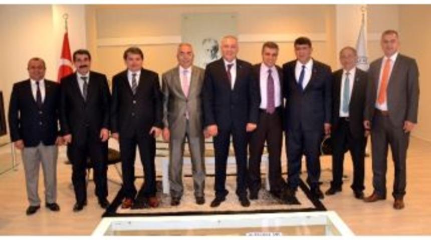 Kaymakamlardan Aesob Başkanı Sevim&ccedil;ok&rsquo;a Ziyaret