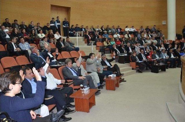 Akhisar Belediyesi Mayıs Ayı Meclis Toplantısı Yapıldı 3