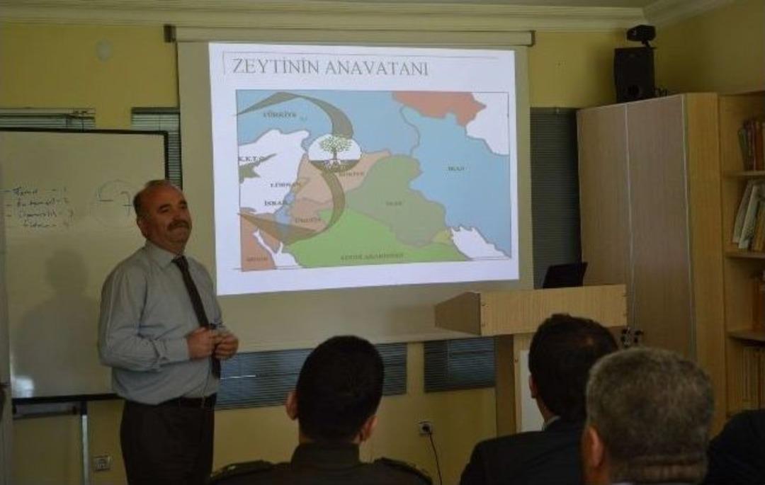 Edremit&rsquo;te Protokol Zeytin Yağı İ&ccedil;ti