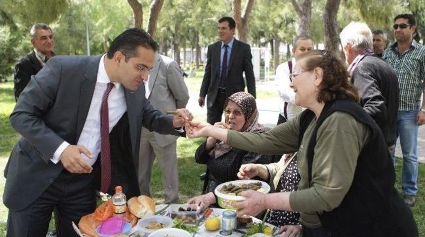 Başkan Atila'dan Kadınlara 'aktif Olun' &Ccedil;ağrısı