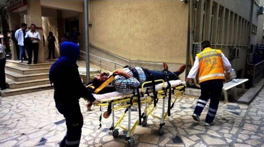 Sarıg&ouml;l&rsquo;de Trafik Kazası: 2 Yaralı