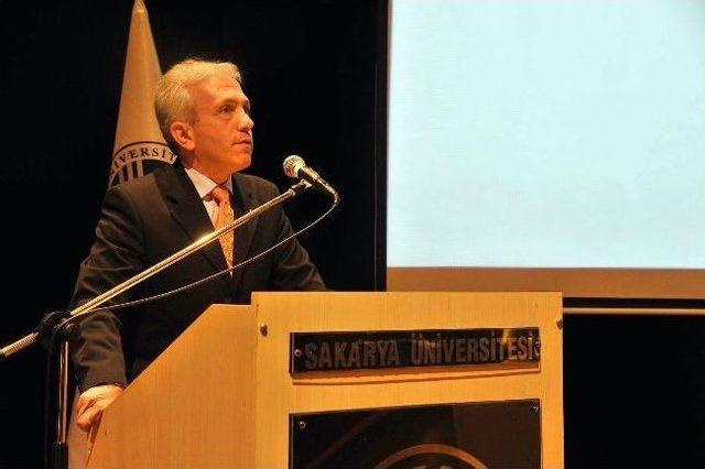 'ikinci Abdülhamid Han'ın Dehası' Konferansı Gerçekleşti