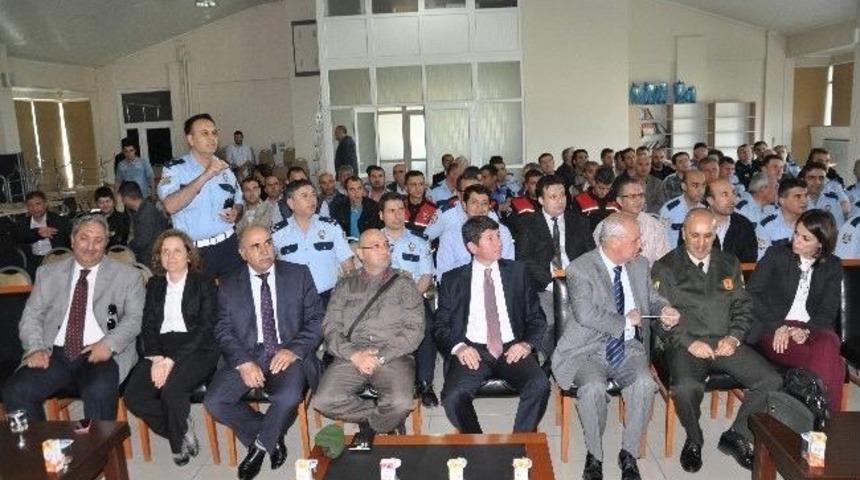 Soma Polisine "stressiz Yaşam" Semineri