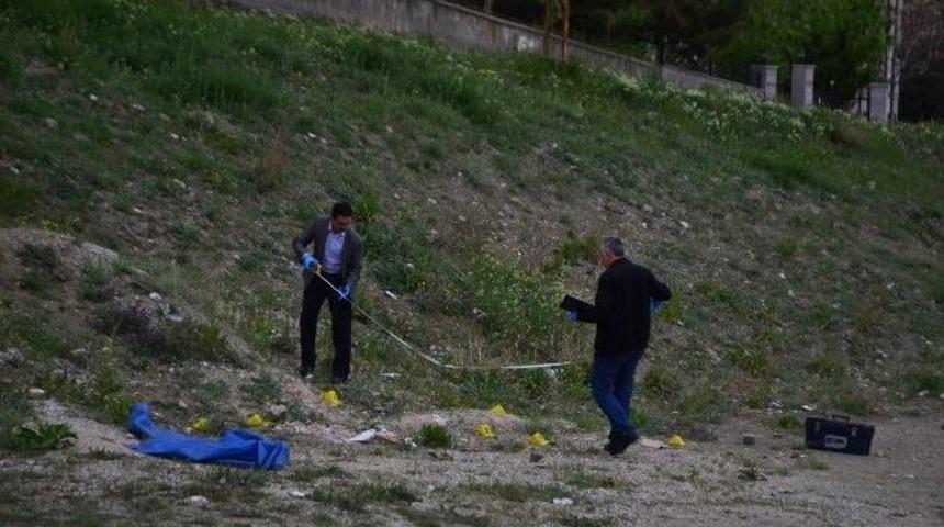 Başkent&rsquo;te Pazarcı Kavgası: 3 Yaralı