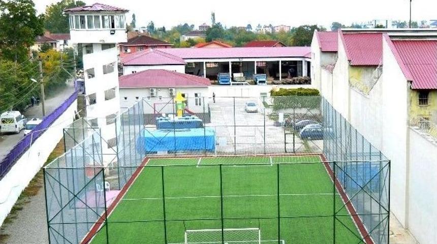 Misafirhane Gibi Cezaevi